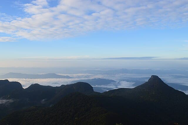 Adam’s Peak summit