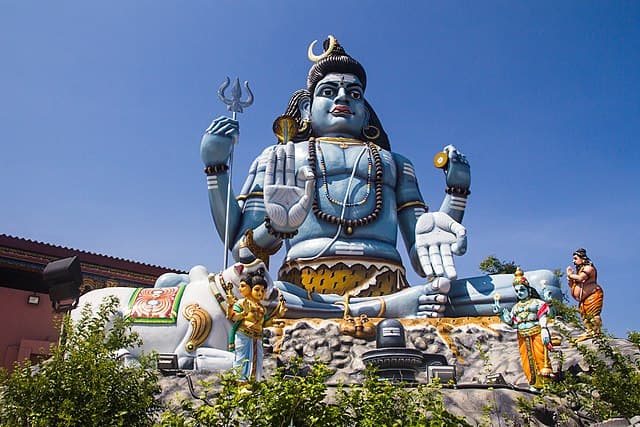 Koneswaram Temple on Swami Rock