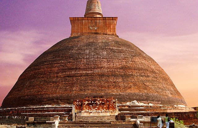 Jetavanaramaya at golden hour