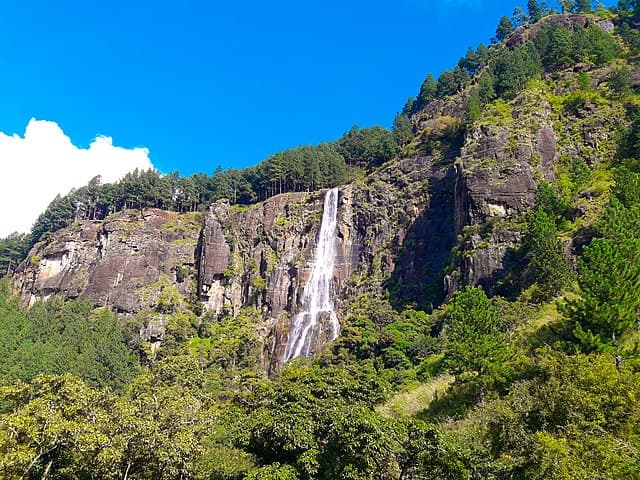 Bambarakanda Falls Hike overview