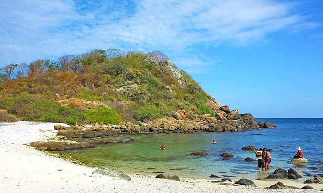 Pigeon Island beach
