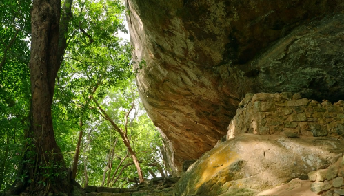 Boulder climb