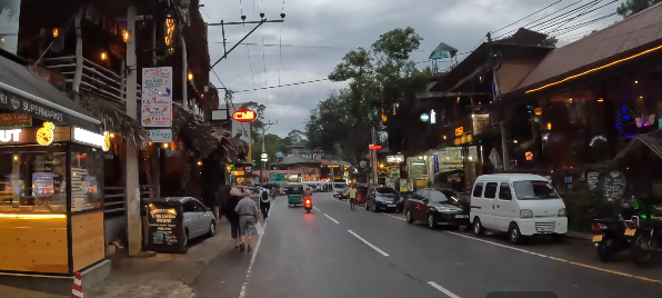 Ella town